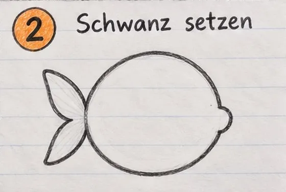 Feld 2: Links am Kreis ein Schwanz aus zwei spitzen Flossenteilen.